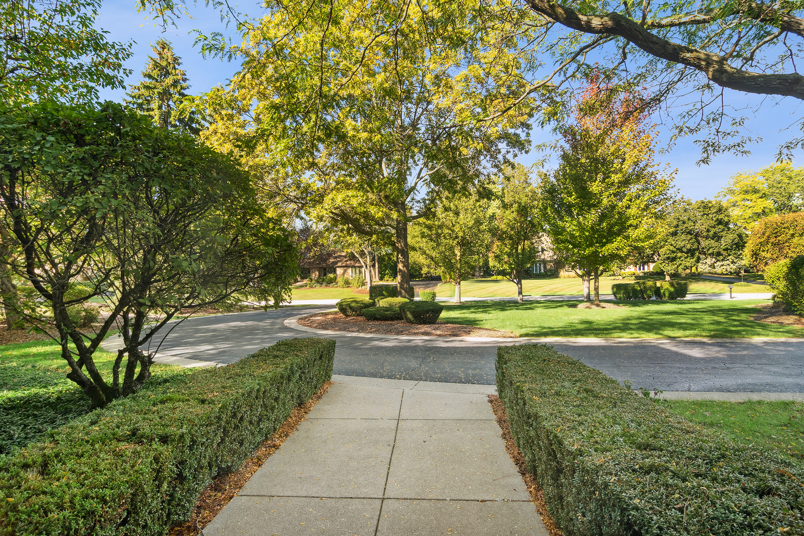 1515 Galloway Drive, Inverness, IL 60010