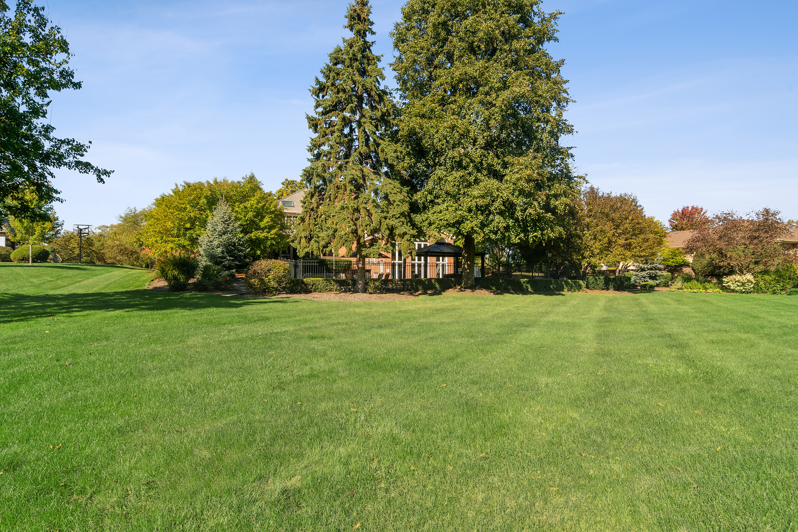 1515 Galloway Drive, Inverness, IL 60010