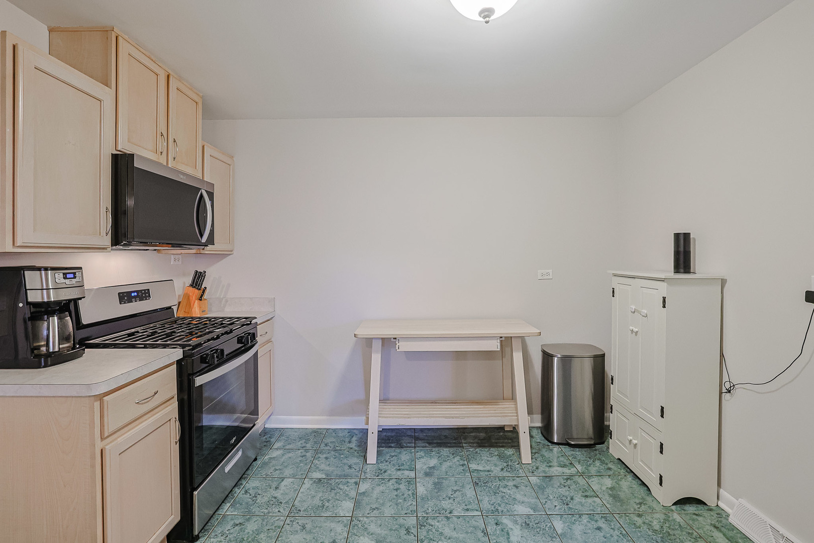 542 Gamble Drive, Lisle, IL 60532