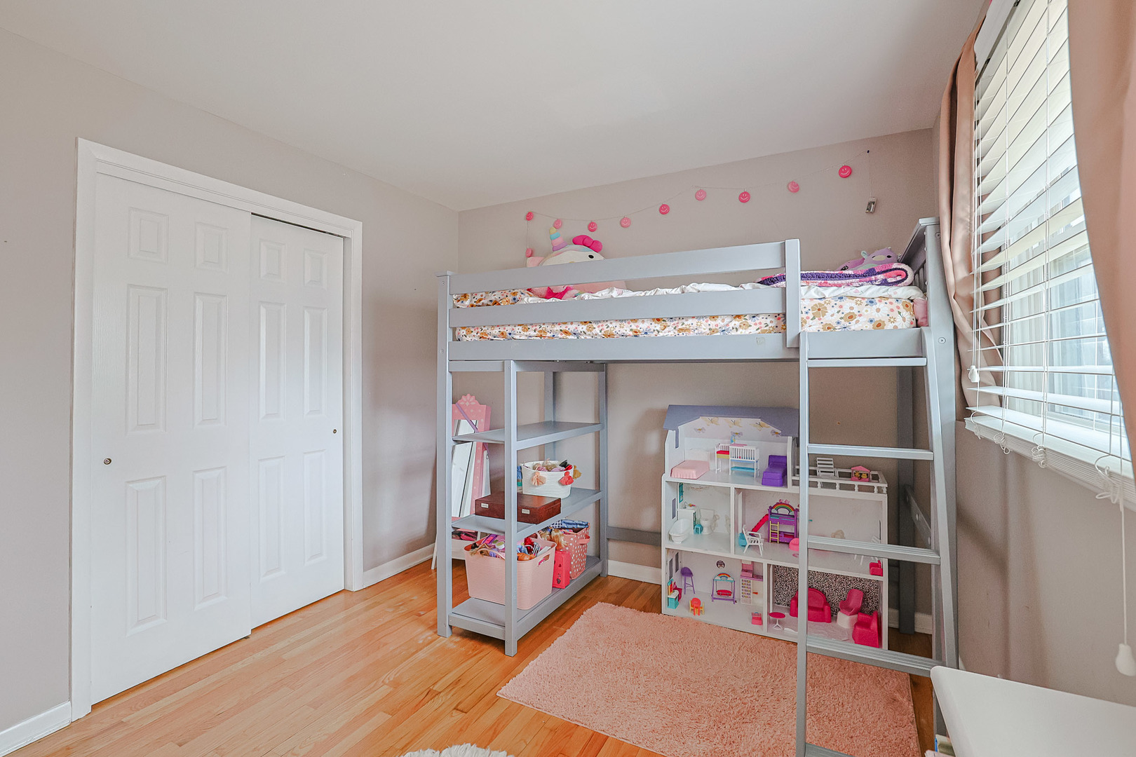 542 Gamble Drive, Lisle, IL 60532