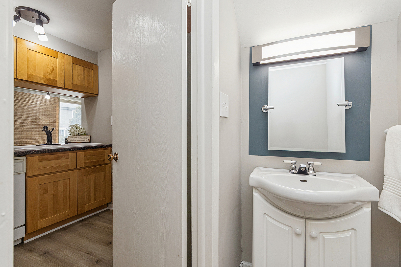 23 Cour Versaille Court #23, Palos Hills, IL 60465