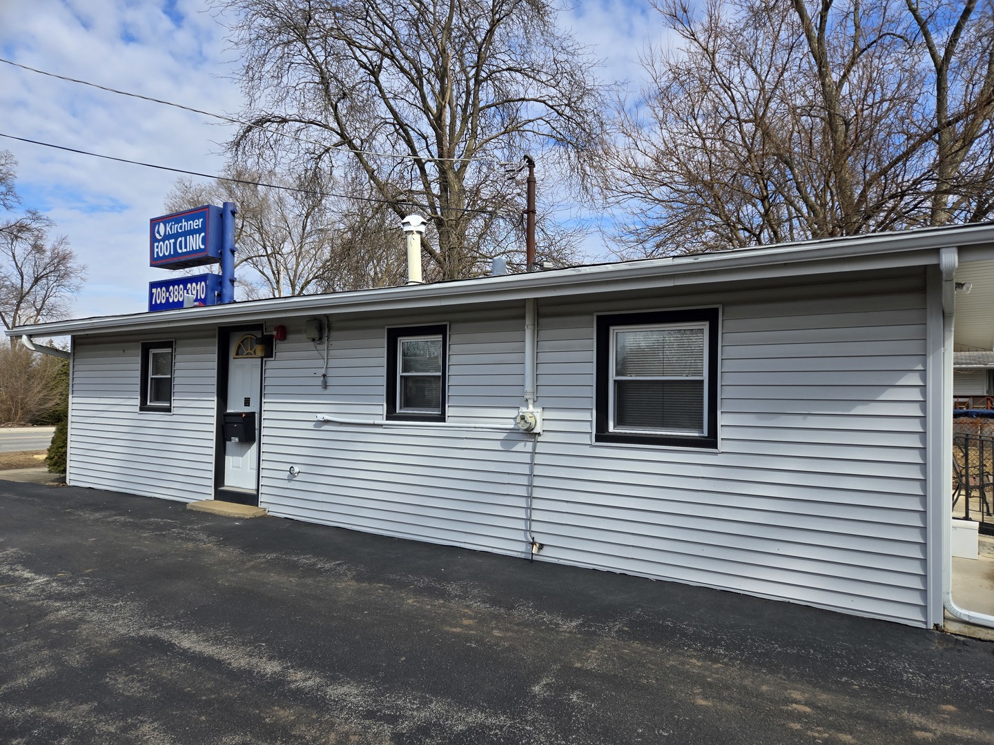 4417 147th Street, Midlothian, IL 60445