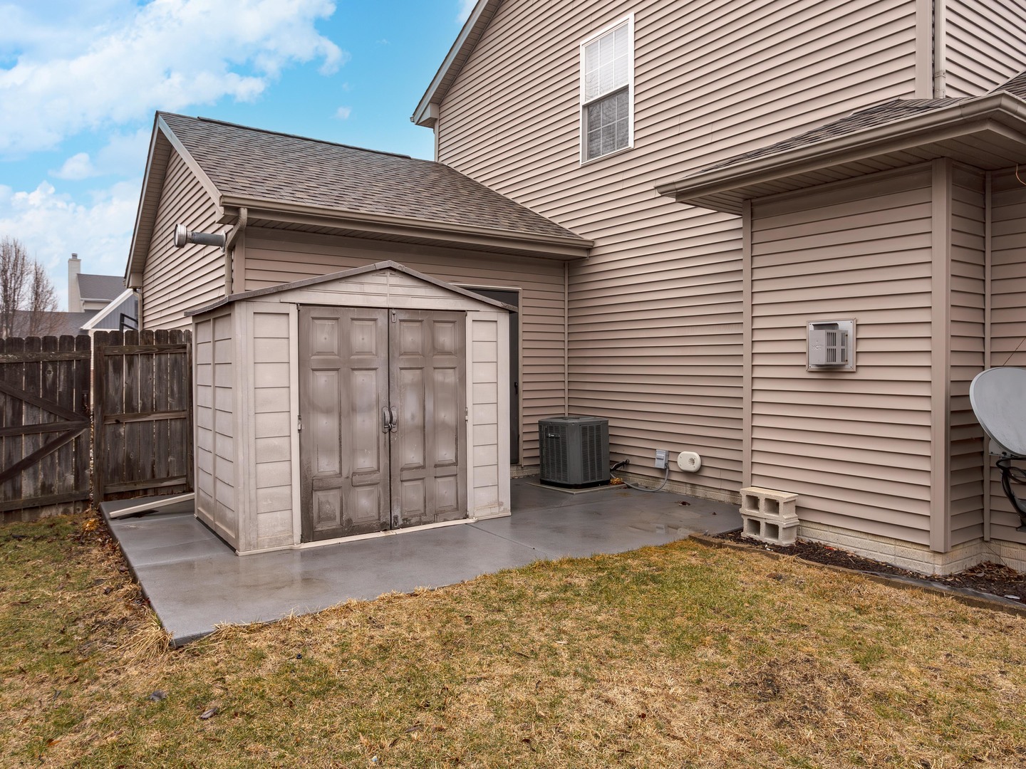 3225 Marimarsh Lane, Normal, IL 61761