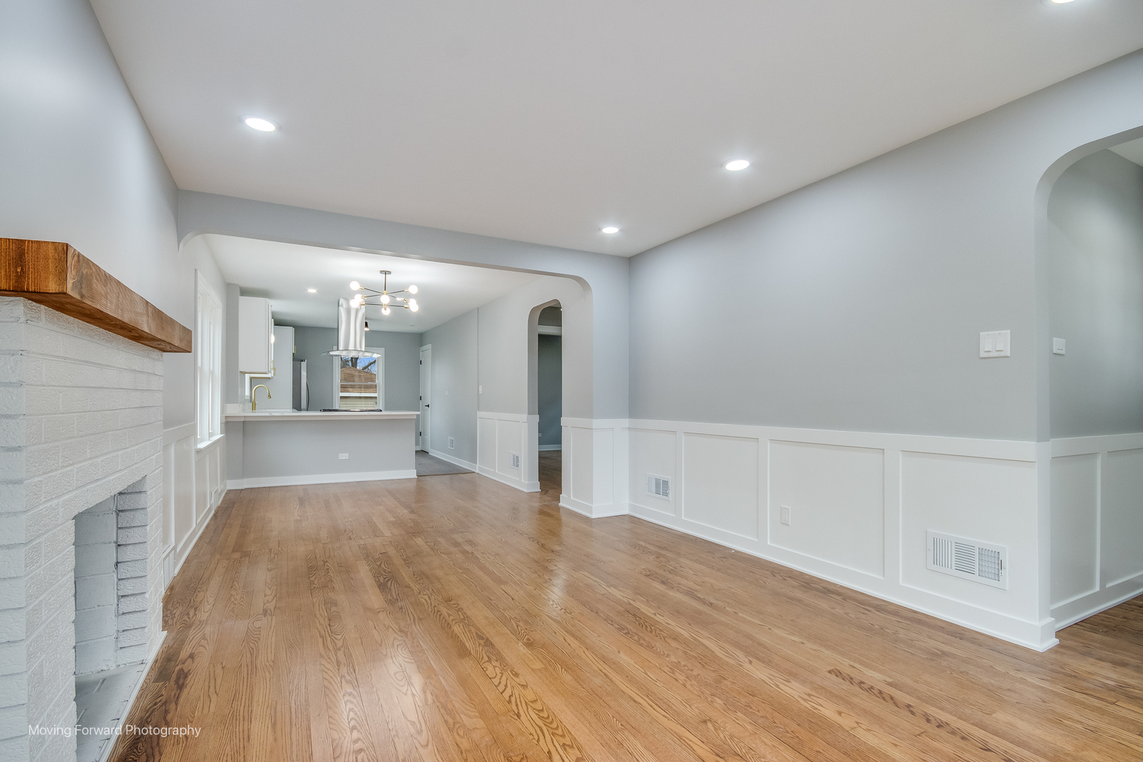 665 W 144th Street, Riverdale, IL 60827