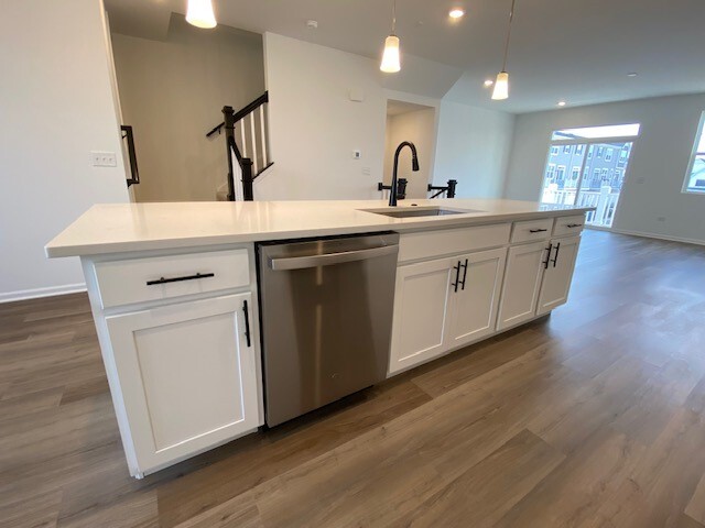 4515 Chelsea Manor Circle #4515, Aurora, IL 60504