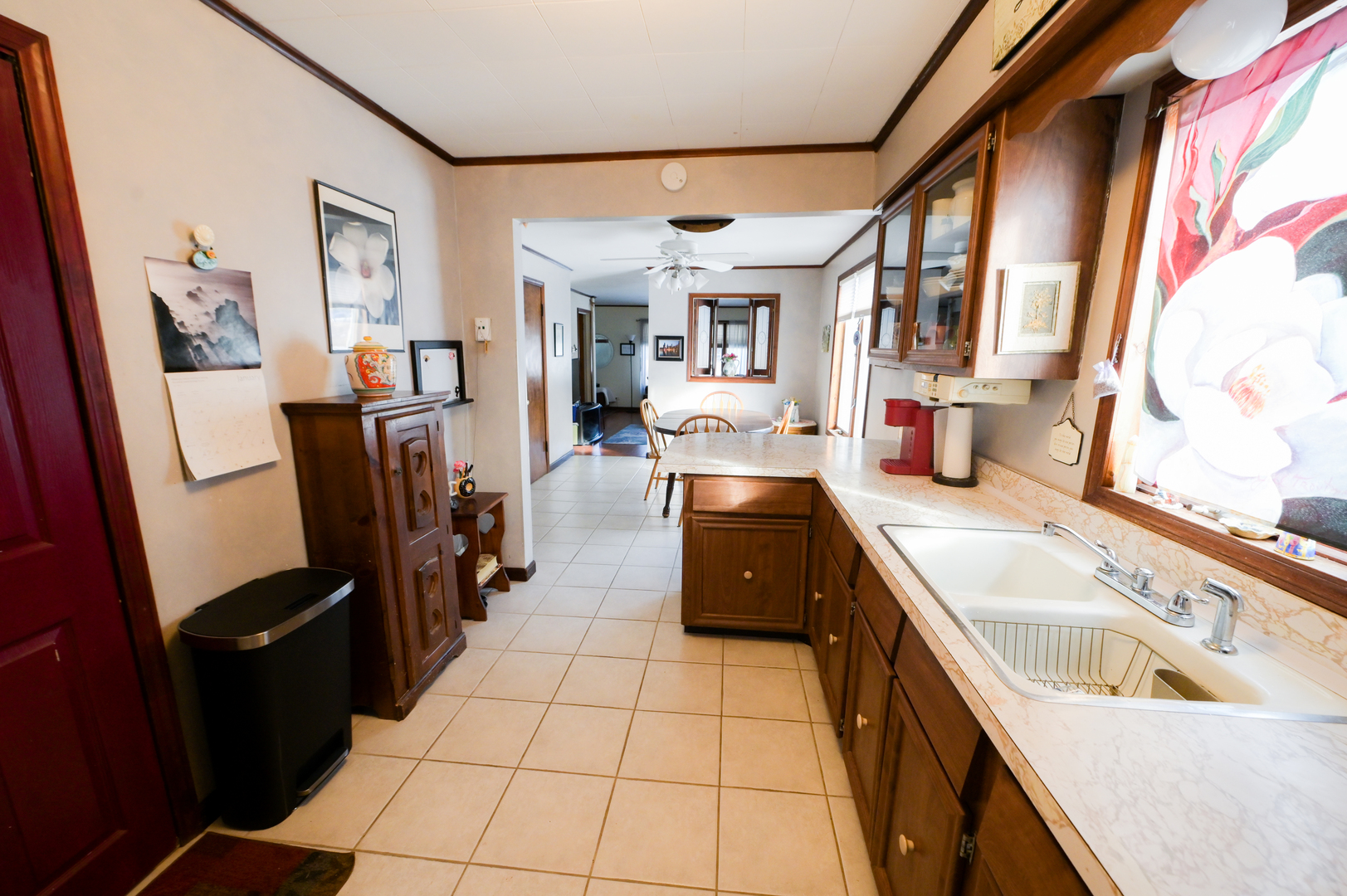 140 S Grant Street, Westmont, IL 60559