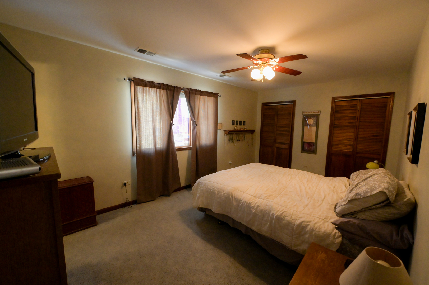 140 S Grant Street, Westmont, IL 60559