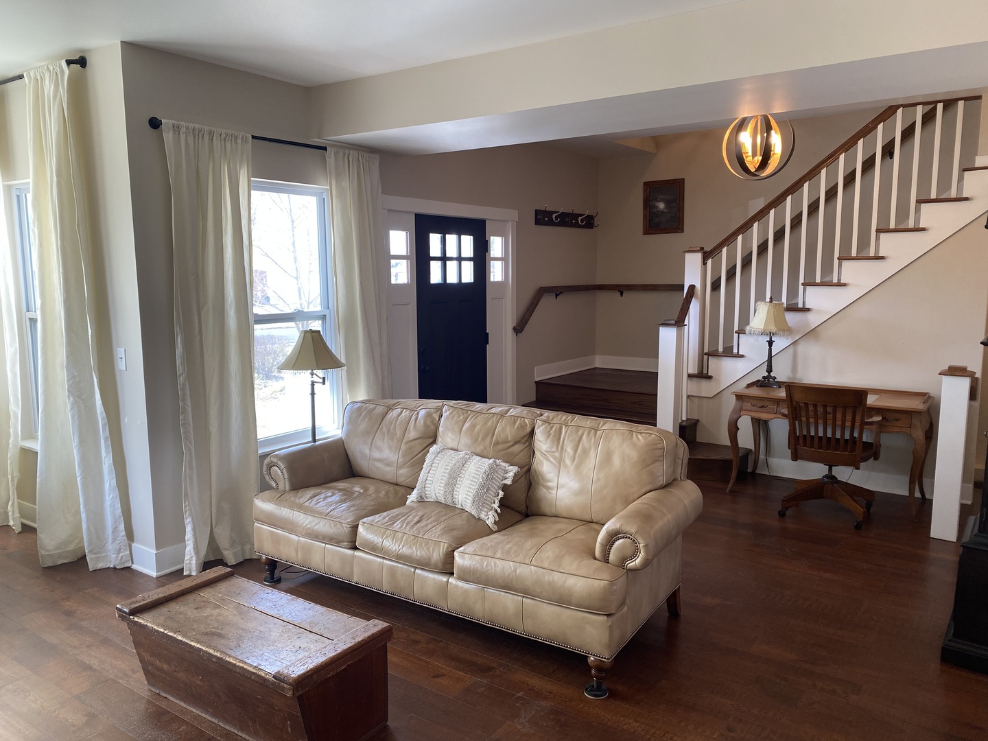 4144 Lake Park Avenue, Gurnee, IL 60031