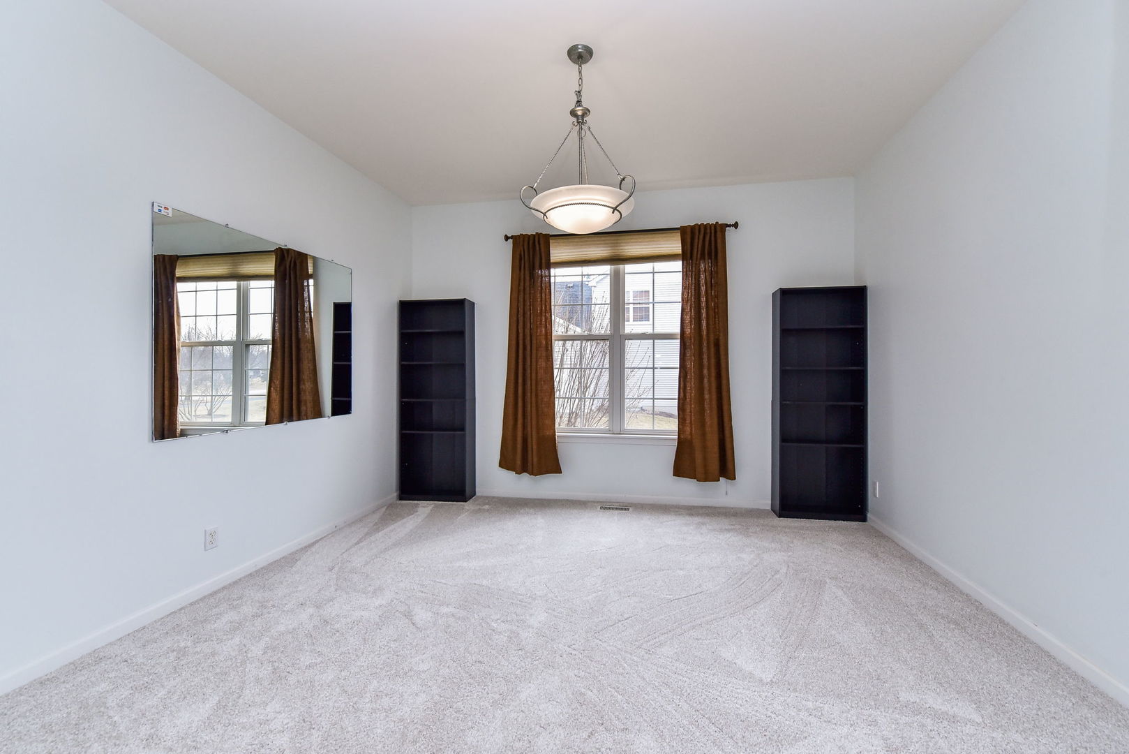 800 Boyce Road, Sugar Grove, IL 60554