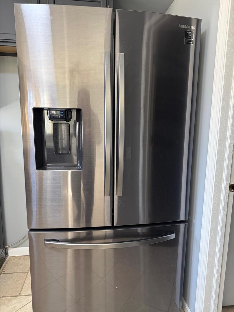 295 Chrisman Drive, Streamwood, IL 60107