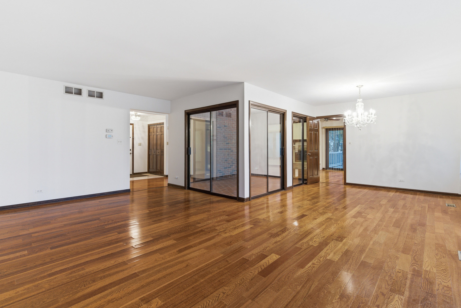 1889 Winkler Court, Lisle, IL 60532