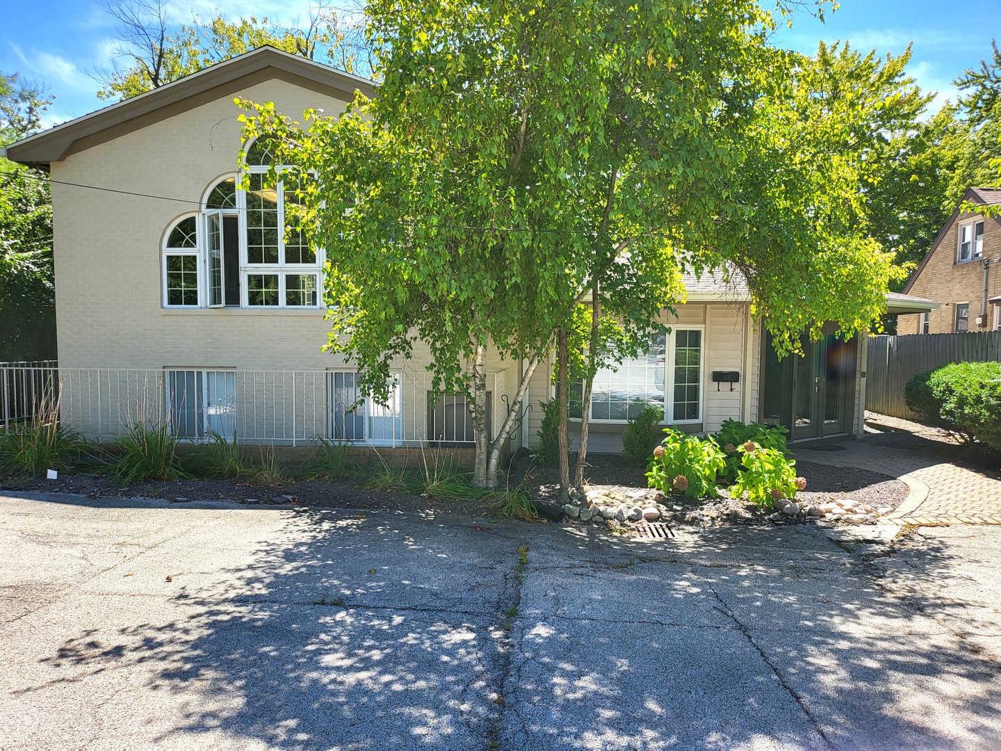 2306 Maysel Street, Bloomington, IL 61701