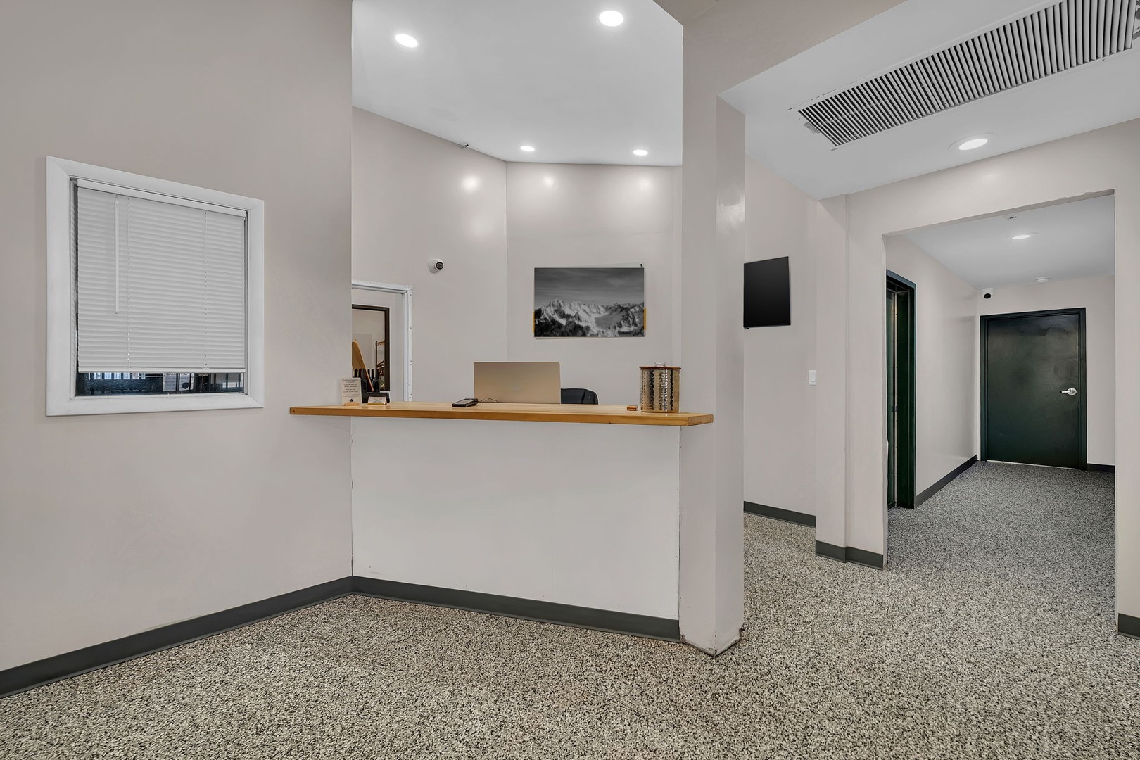 441 E Stevenson Avenue, Ottawa, IL 61350