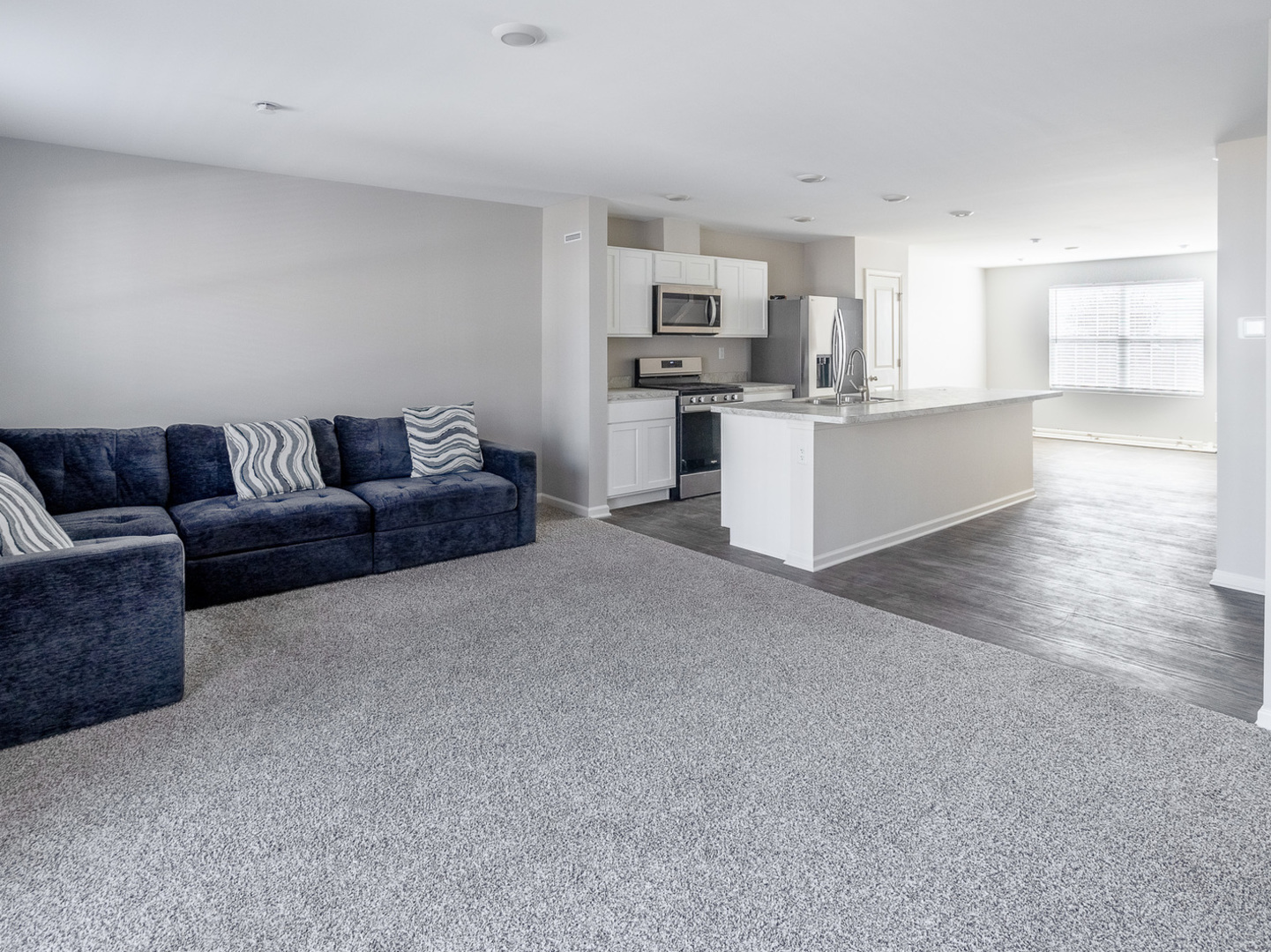 1479 Yosemite Way, Pingree Grove, IL 60140