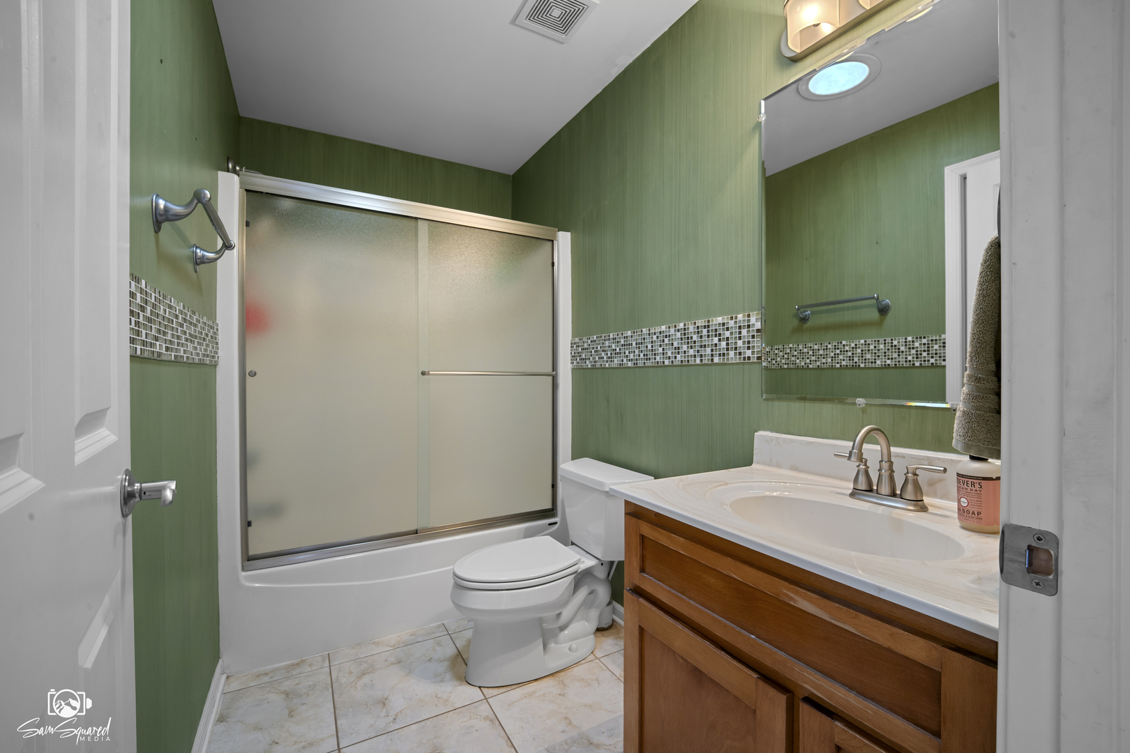 1212 Southcreek Drive, Manteno, IL 60950