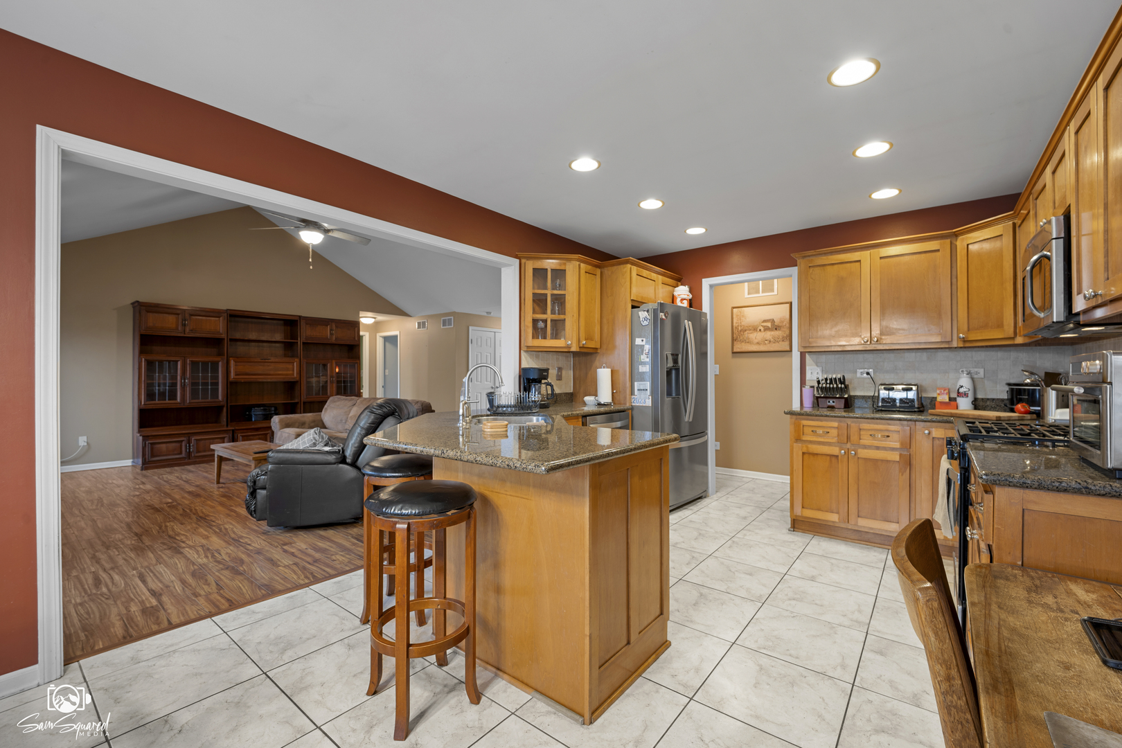 1212 Southcreek Drive, Manteno, IL 60950