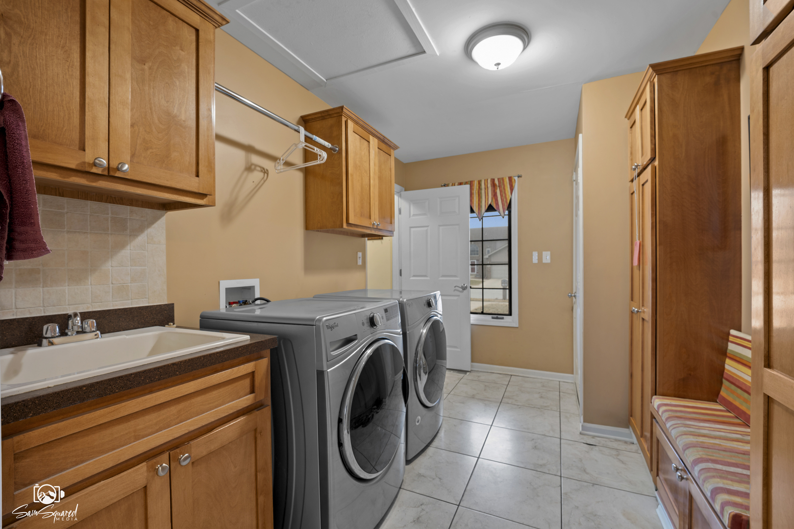 1212 Southcreek Drive, Manteno, IL 60950