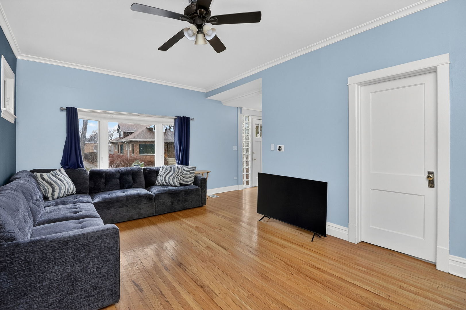 914 Lathrop Avenue, Forest Park, IL 60130