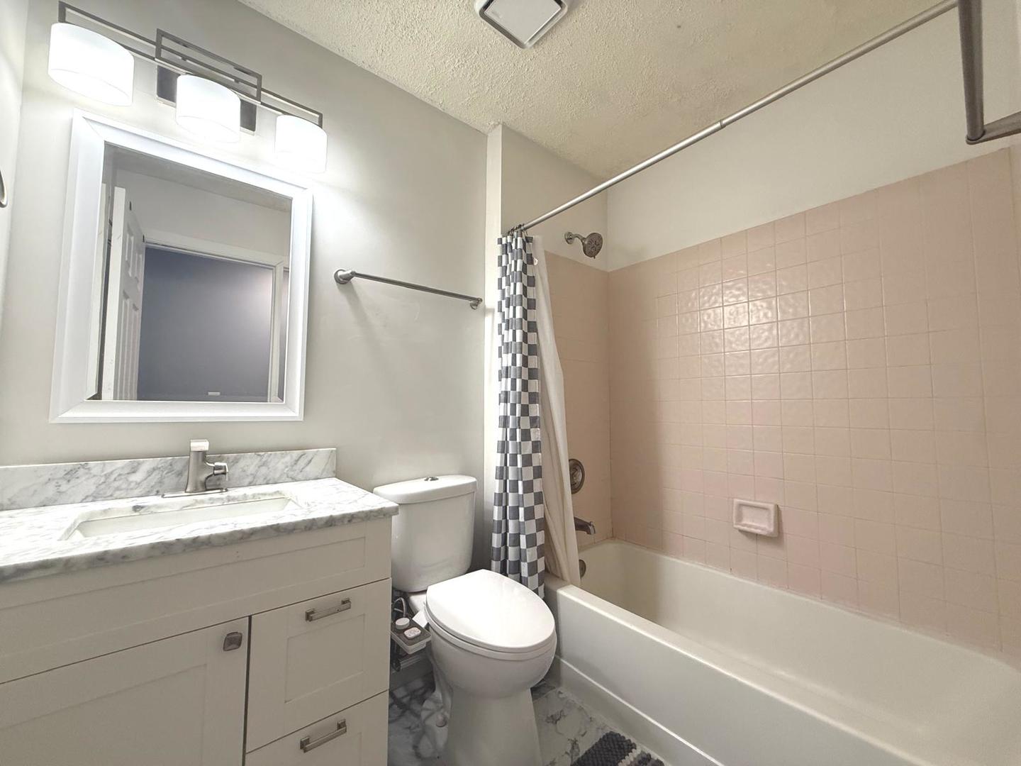 274 Sheffield Drive #274, Schaumburg, IL 60194