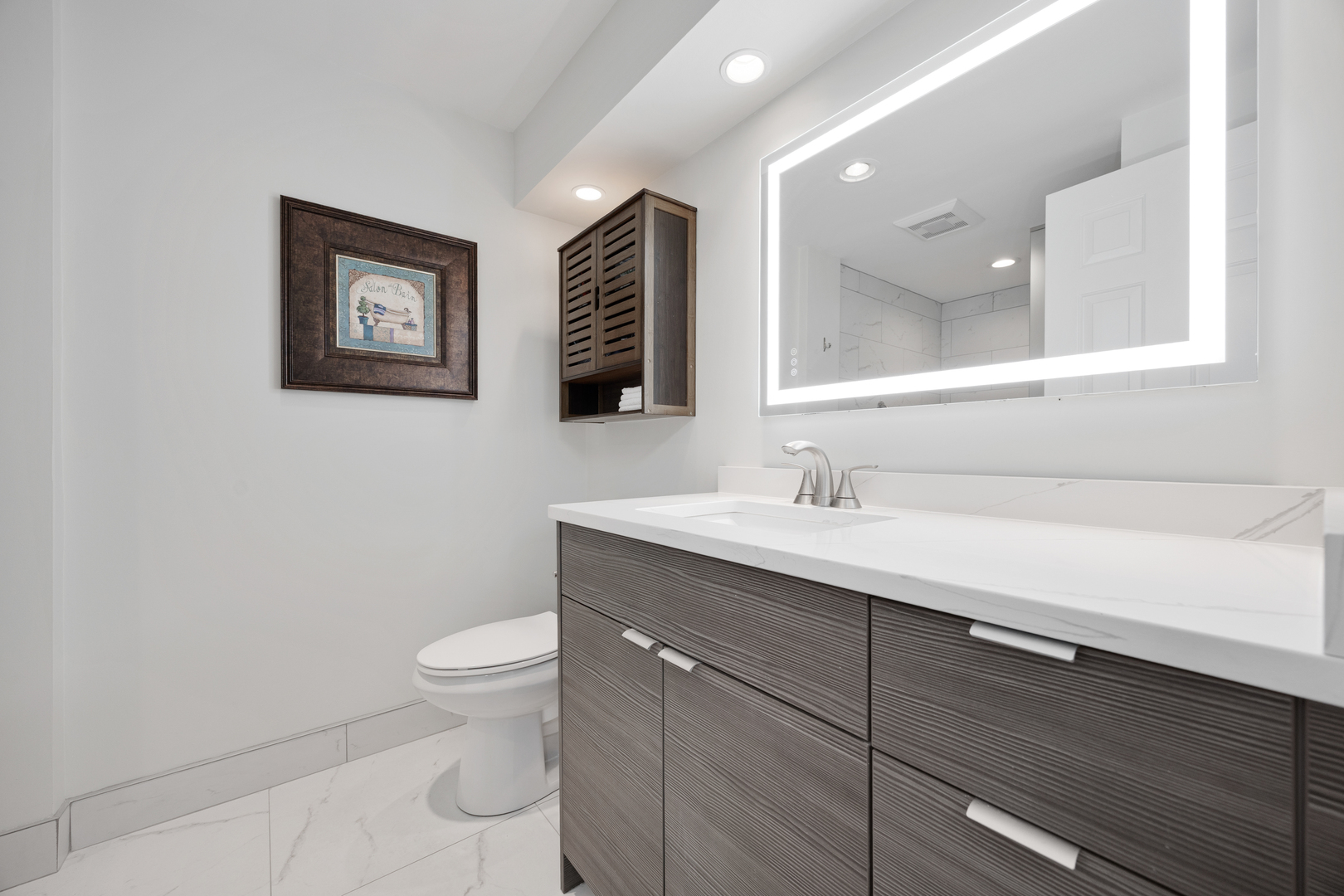 1401 Burr Oak Road #117B, Hinsdale, IL 60521