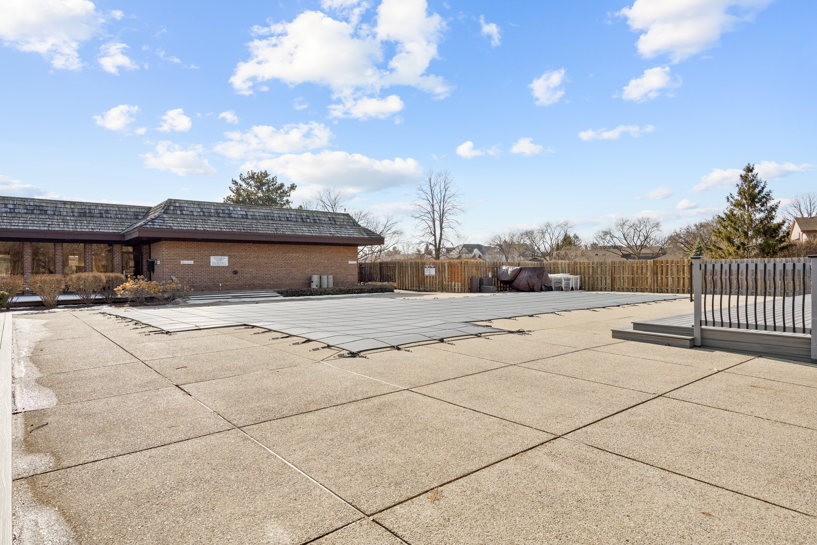 1401 Burr Oak Road #117B, Hinsdale, IL 60521