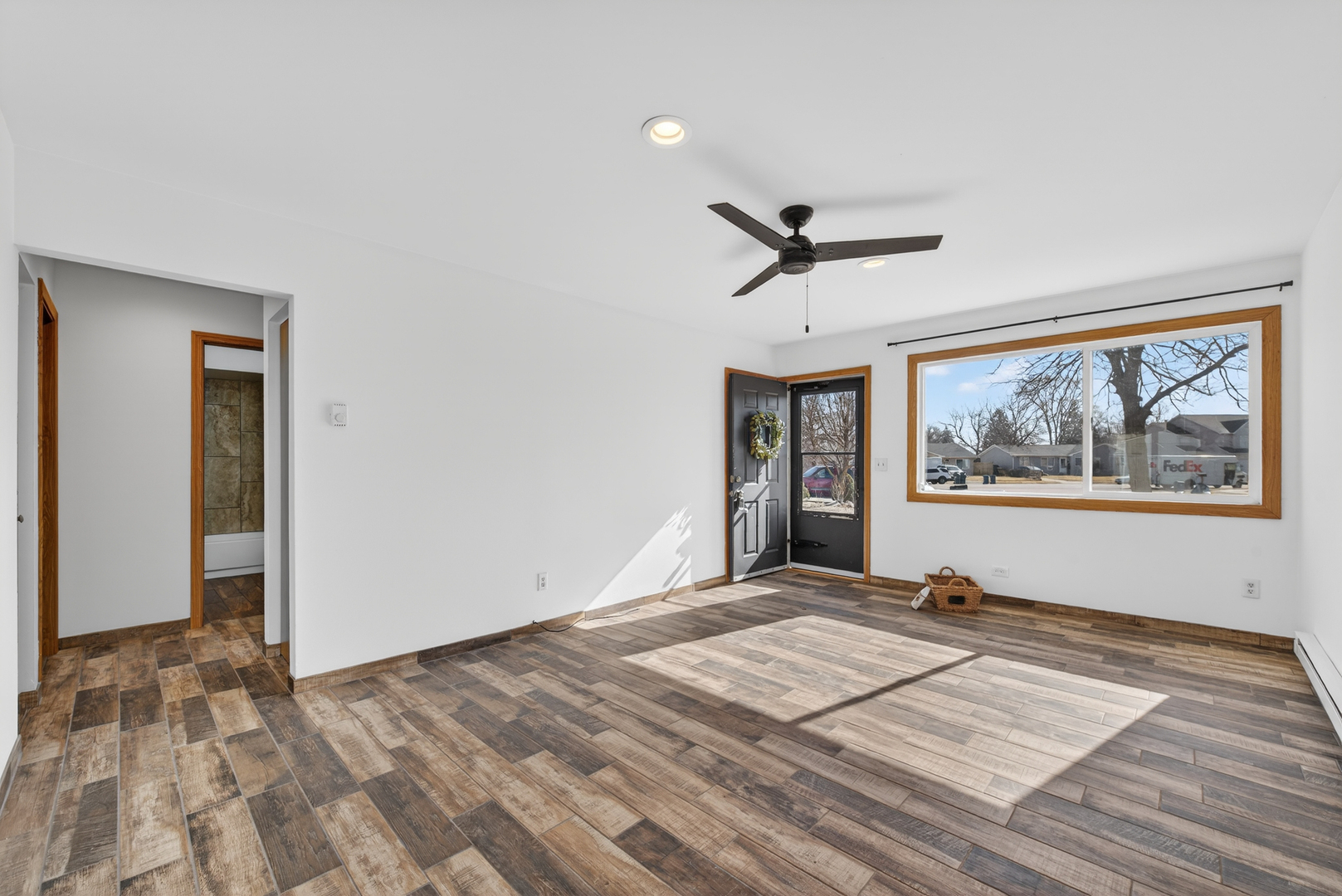 1142 Ohio Court, Aurora, IL 60505