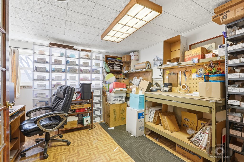 904 Cove Avenue, Lockport, IL 60441