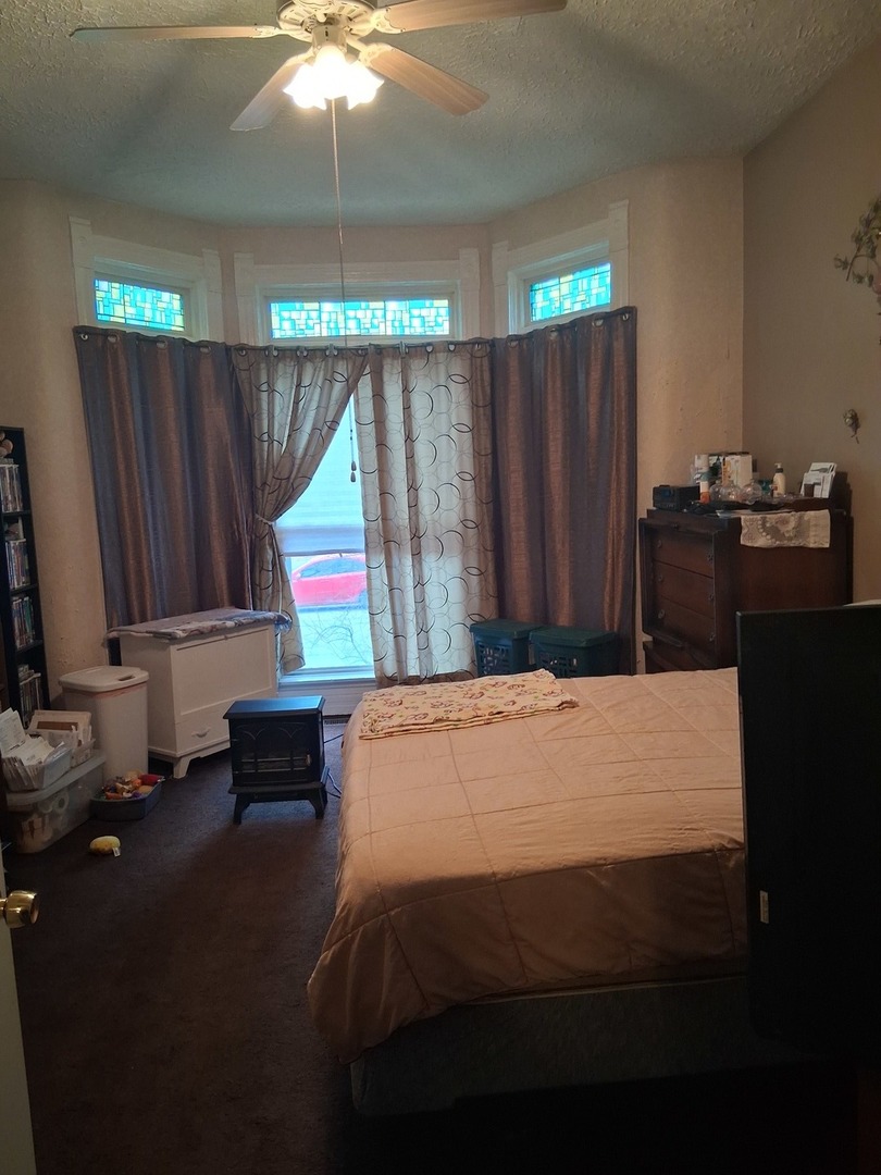 4810 S Union Avenue, Chicago, IL 60609