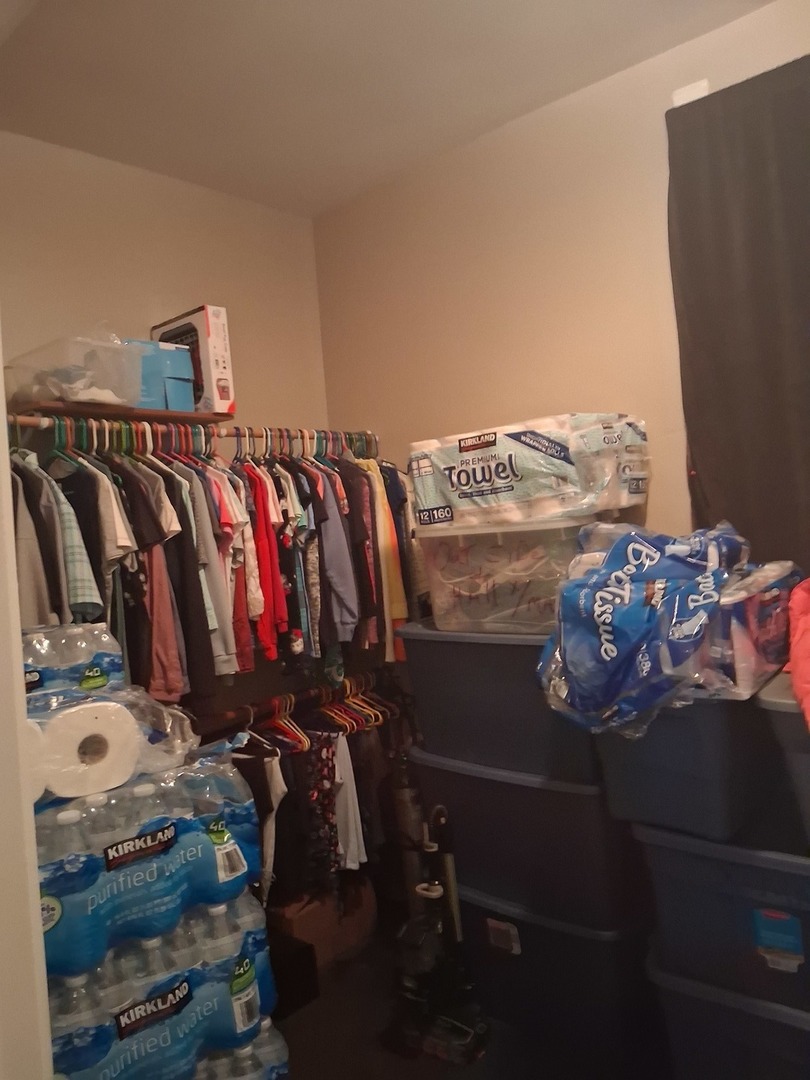 4810 S Union Avenue, Chicago, IL 60609