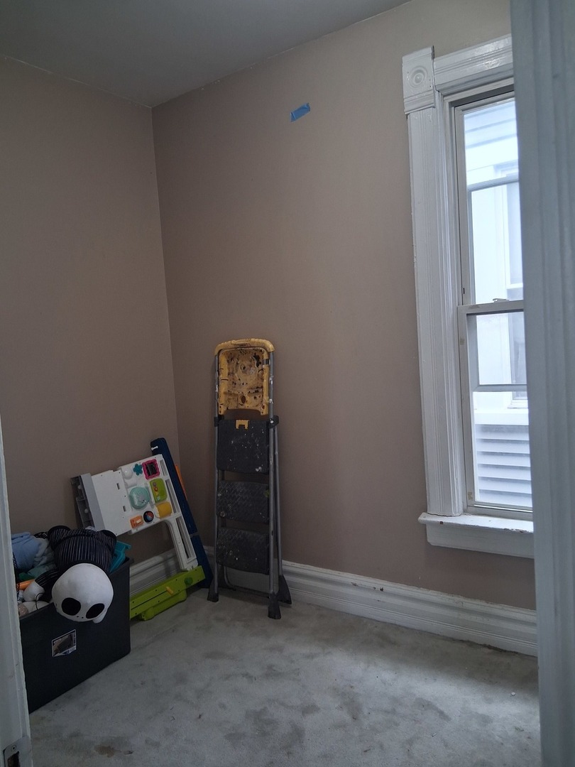 4810 S Union Avenue, Chicago, IL 60609