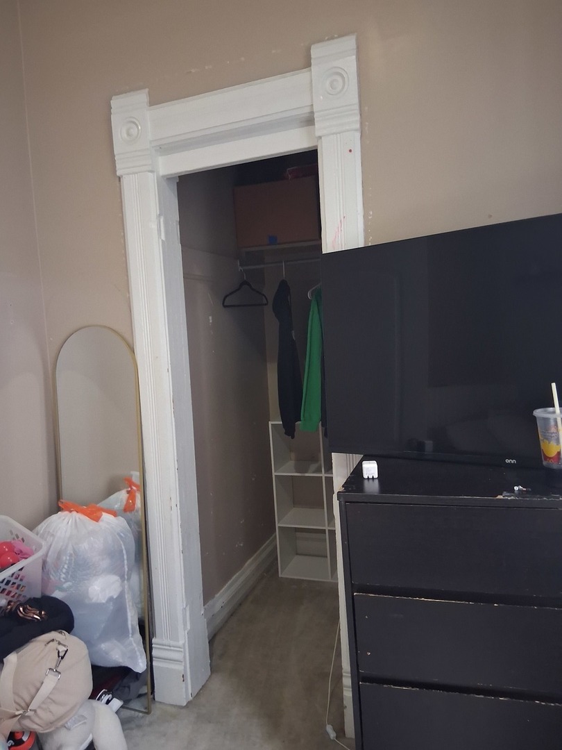 4810 S Union Avenue, Chicago, IL 60609