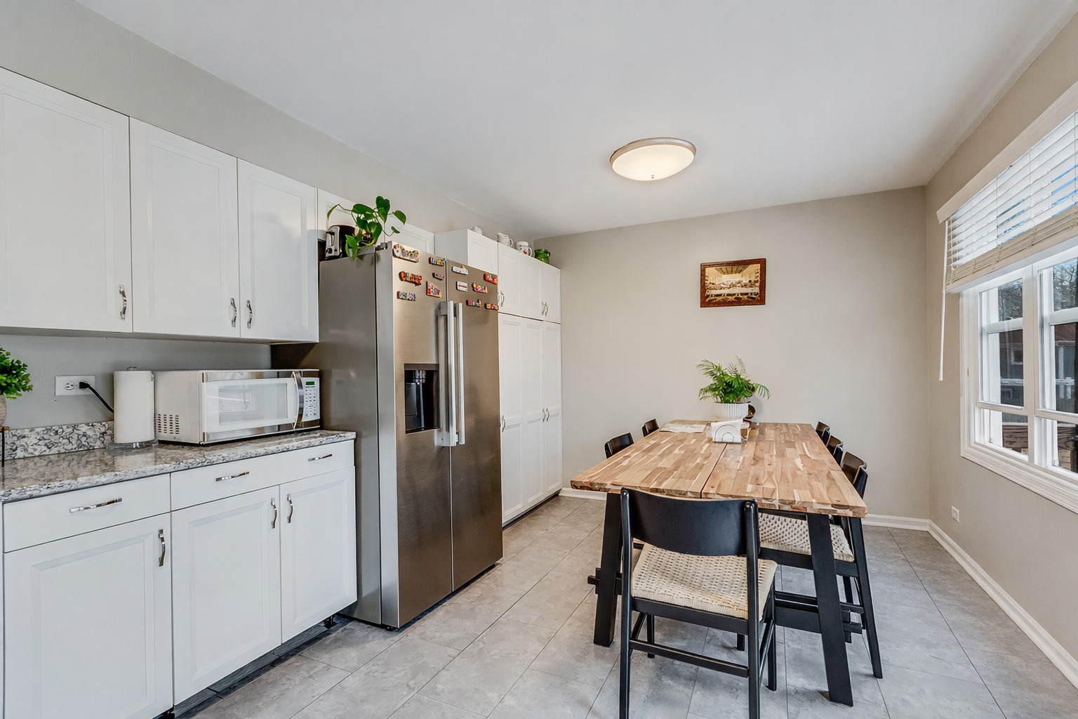 2340 Portsmouth Court, Aurora, IL 60504