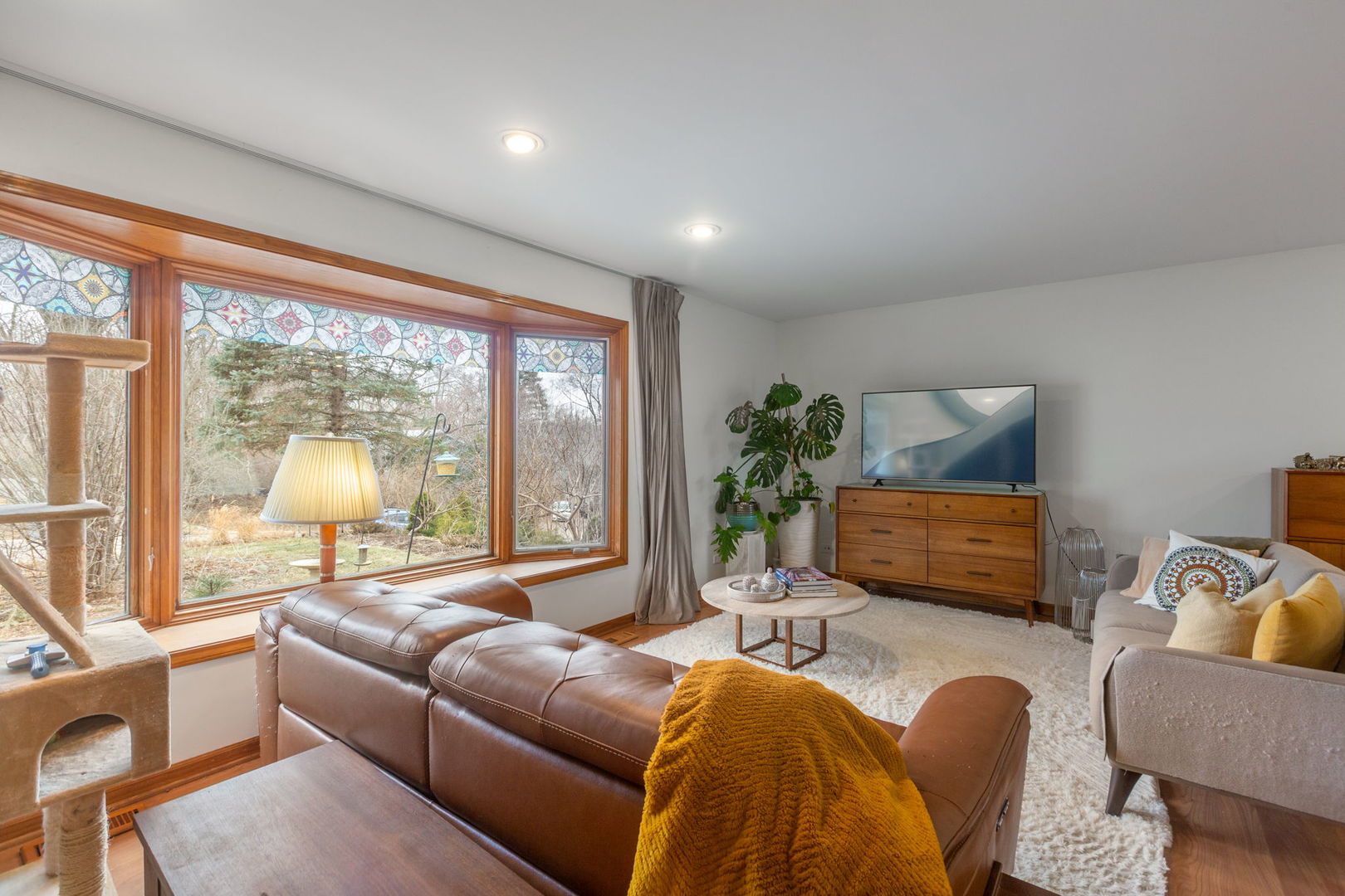 5 Echo Hill Road, Oakwood Hills, IL 60013