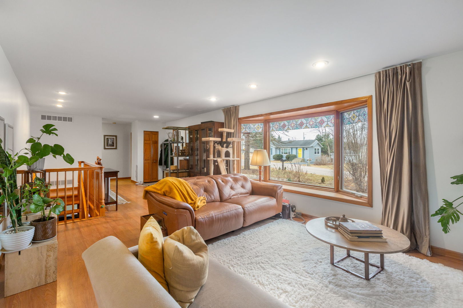 5 Echo Hill Road, Oakwood Hills, IL 60013