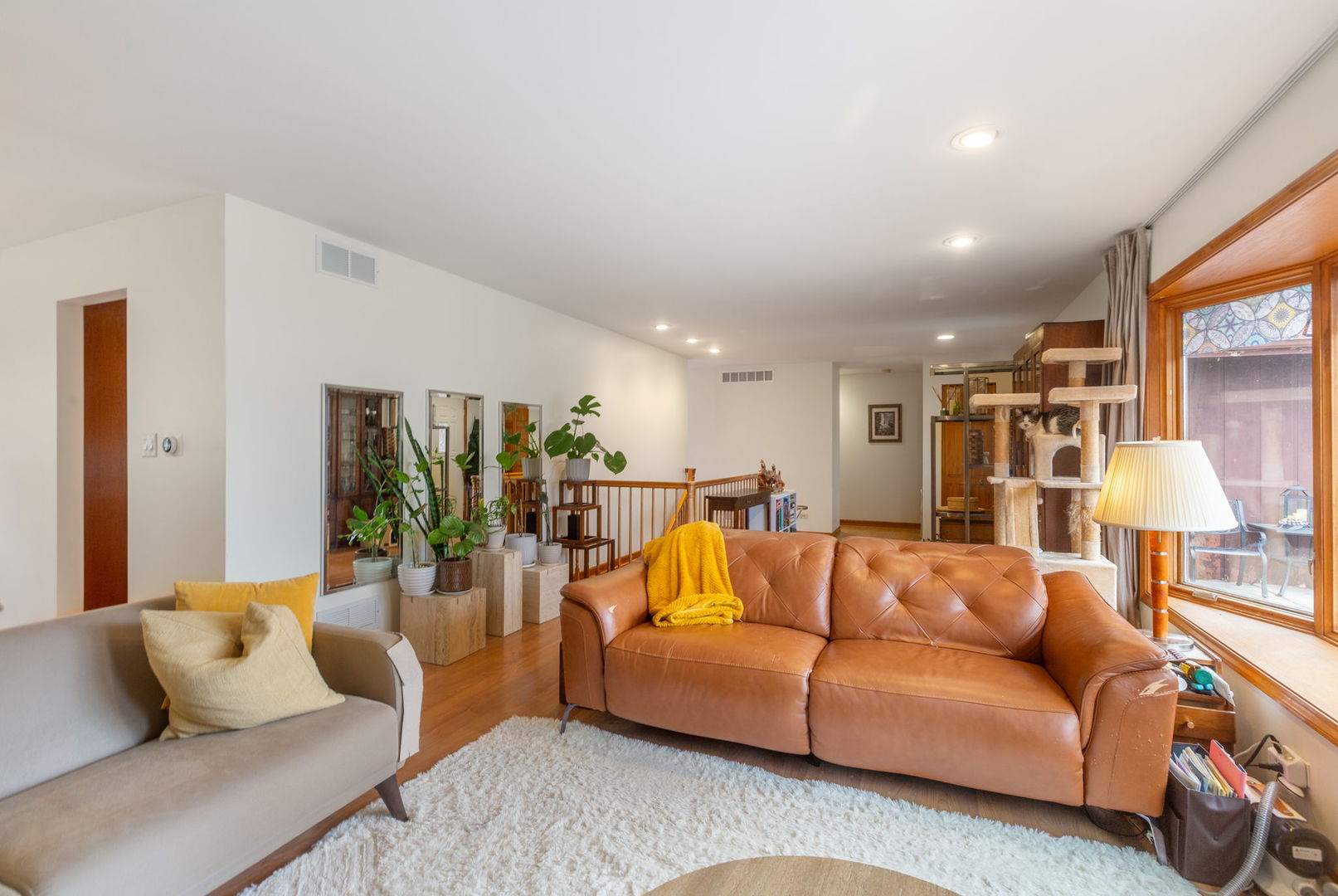 5 Echo Hill Road, Oakwood Hills, IL 60013