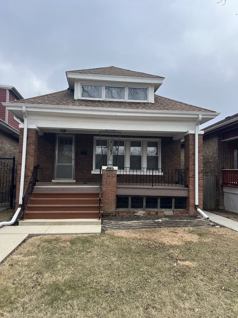 5827 S Spaulding Avenue, Chicago, IL 60629