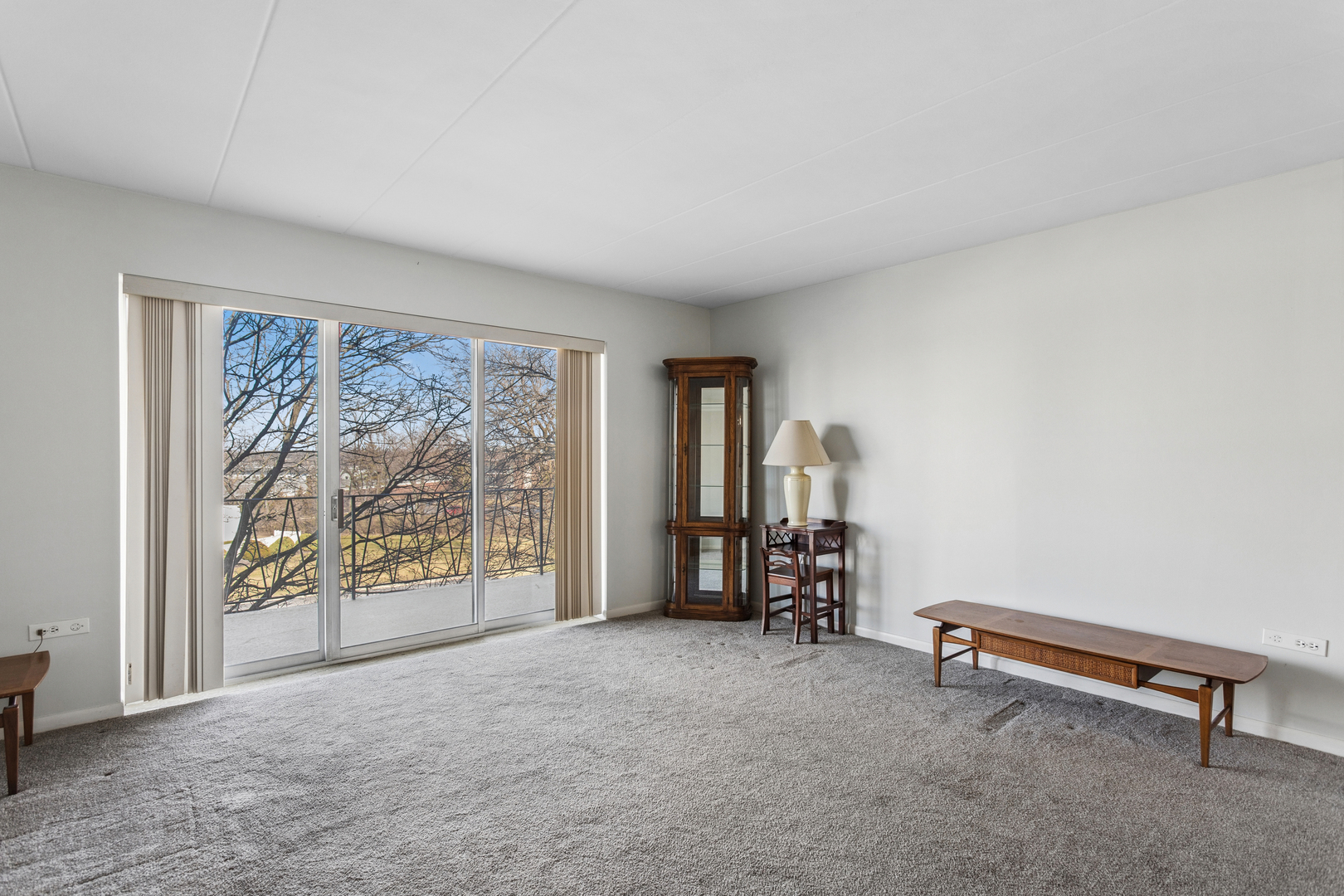 2900 Maple Avenue #4D, Downers Grove, IL 60515