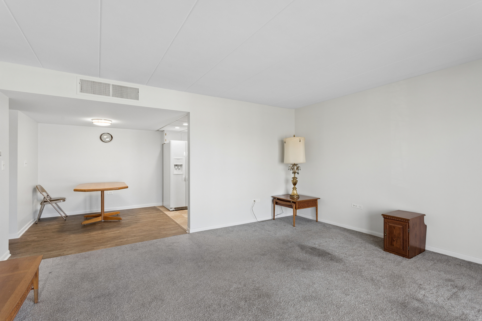 2900 Maple Avenue #4D, Downers Grove, IL 60515