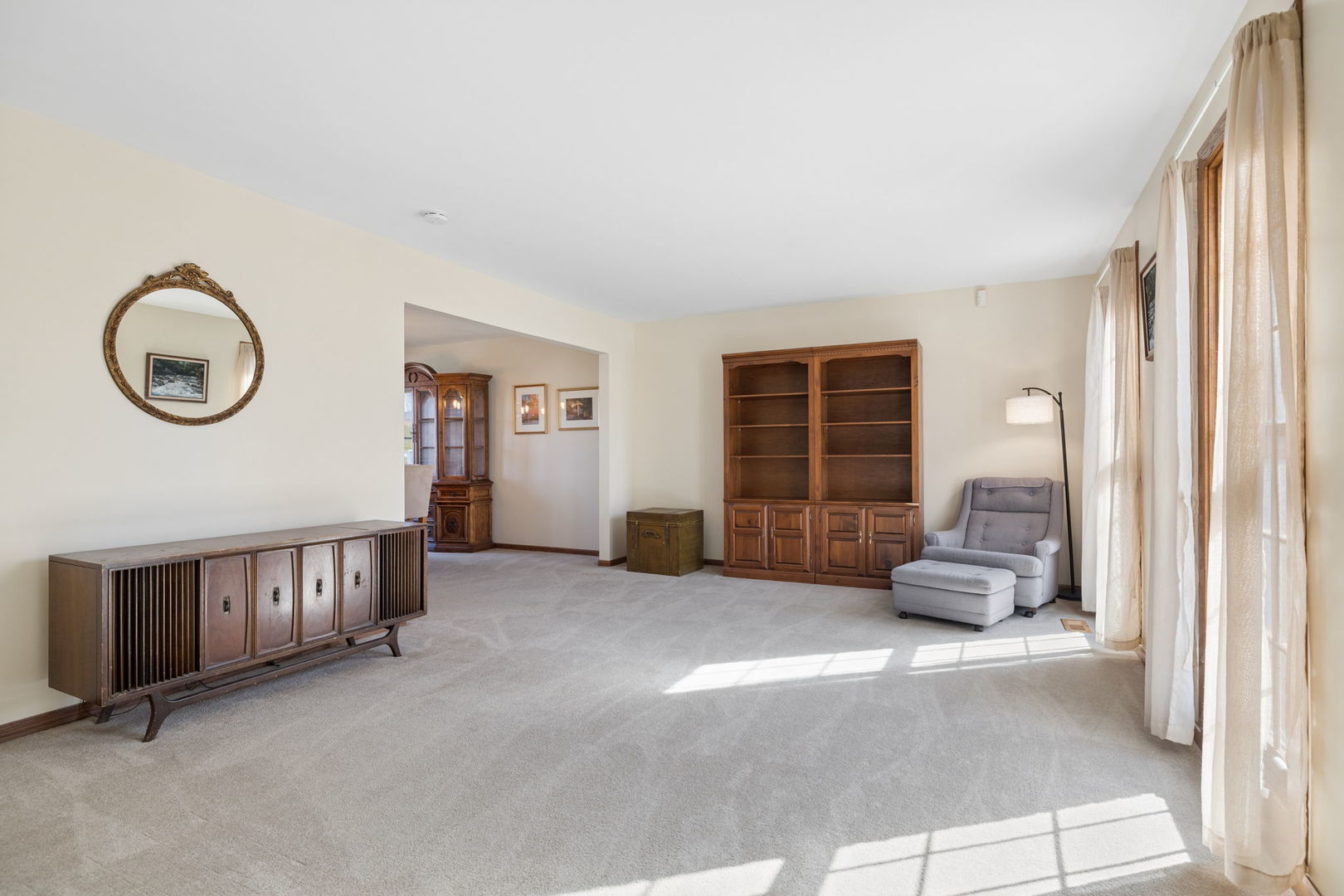 406 Whipple Lane, Westmont, IL 60559