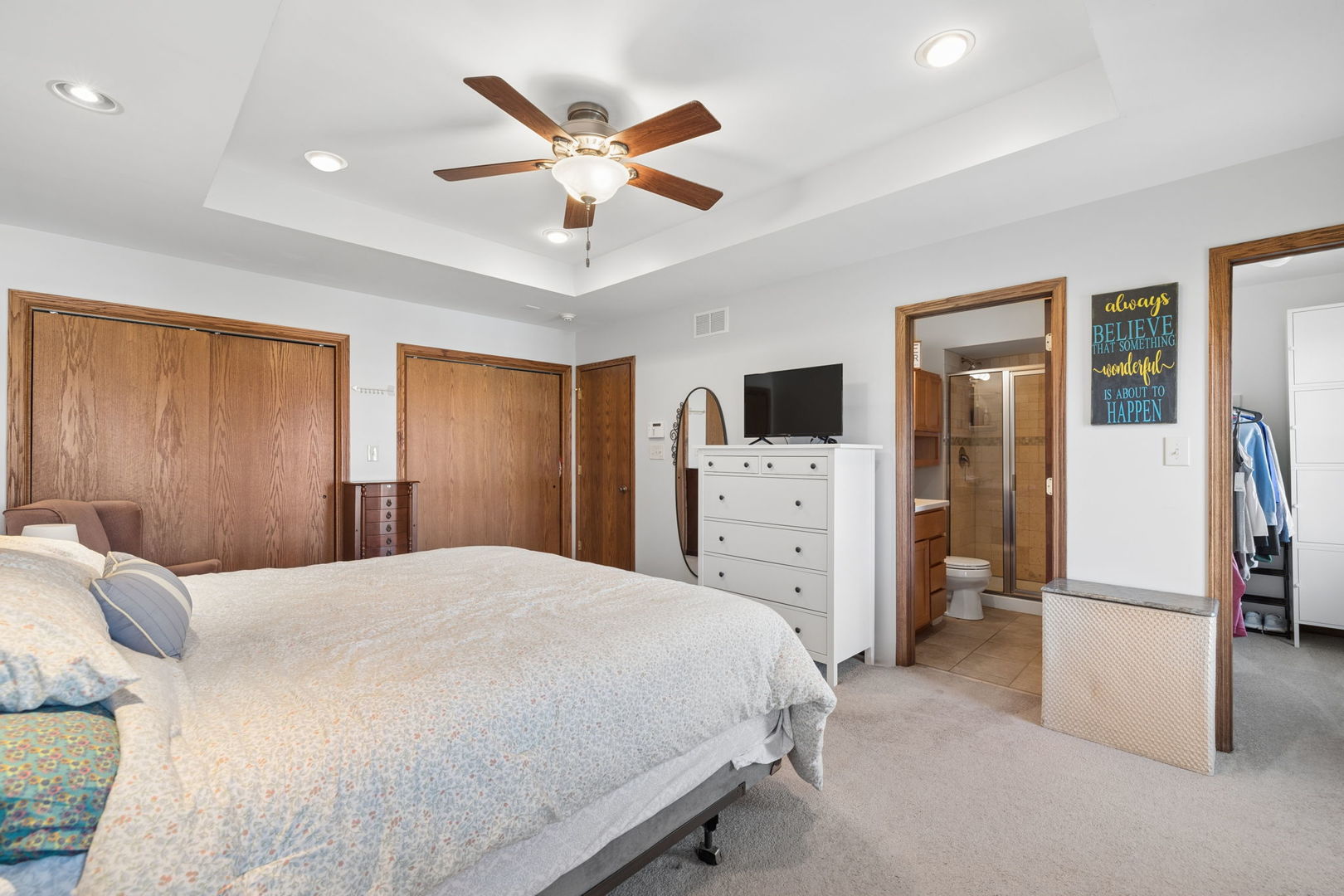 406 Whipple Lane, Westmont, IL 60559