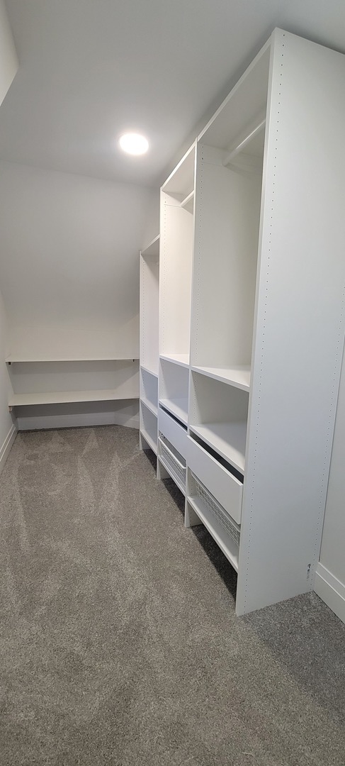 7501 W Winnemac Avenue, Harwood Heights, IL 60706