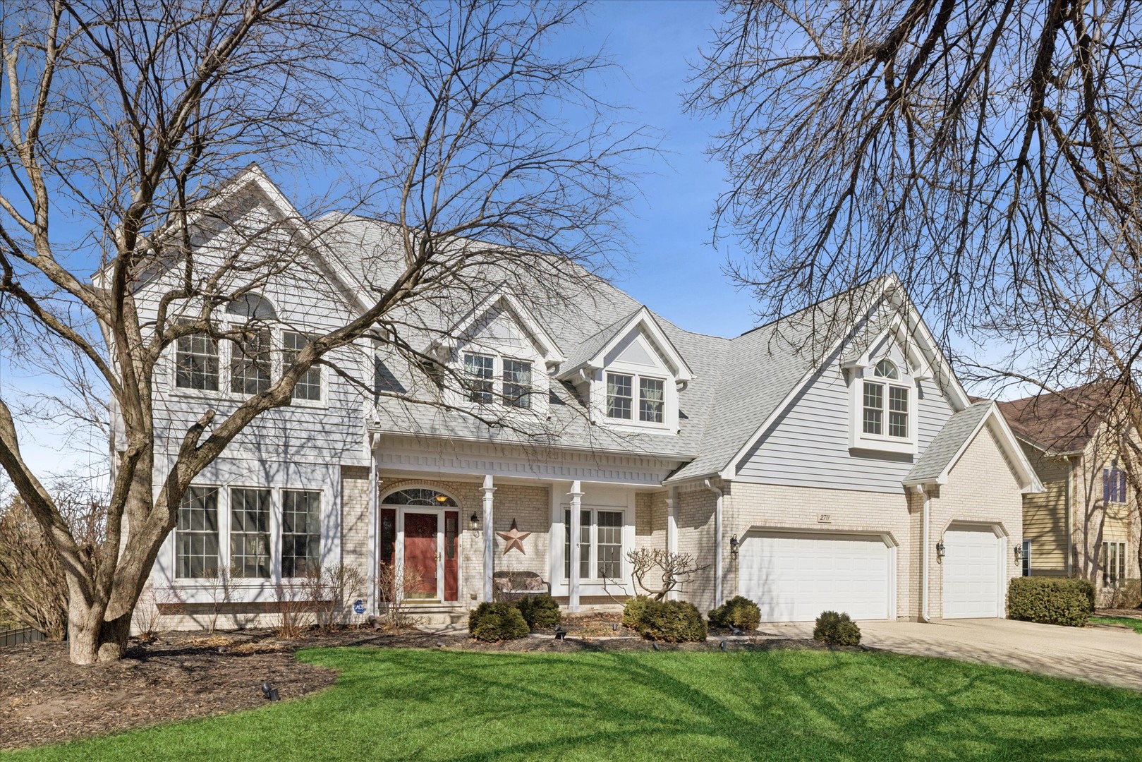 2711 Wendy Drive, Naperville, IL 60565