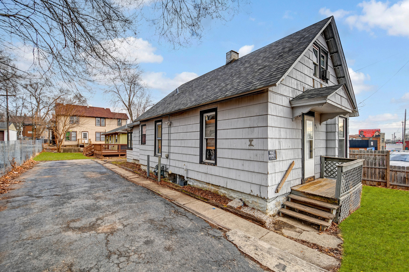 417 W Jefferson Street, Joliet, IL 60435