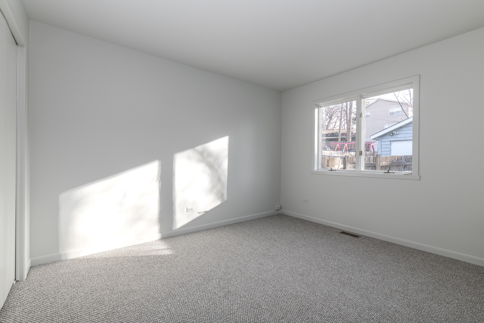 61 Highview Avenue, Fox Lake, IL 60020