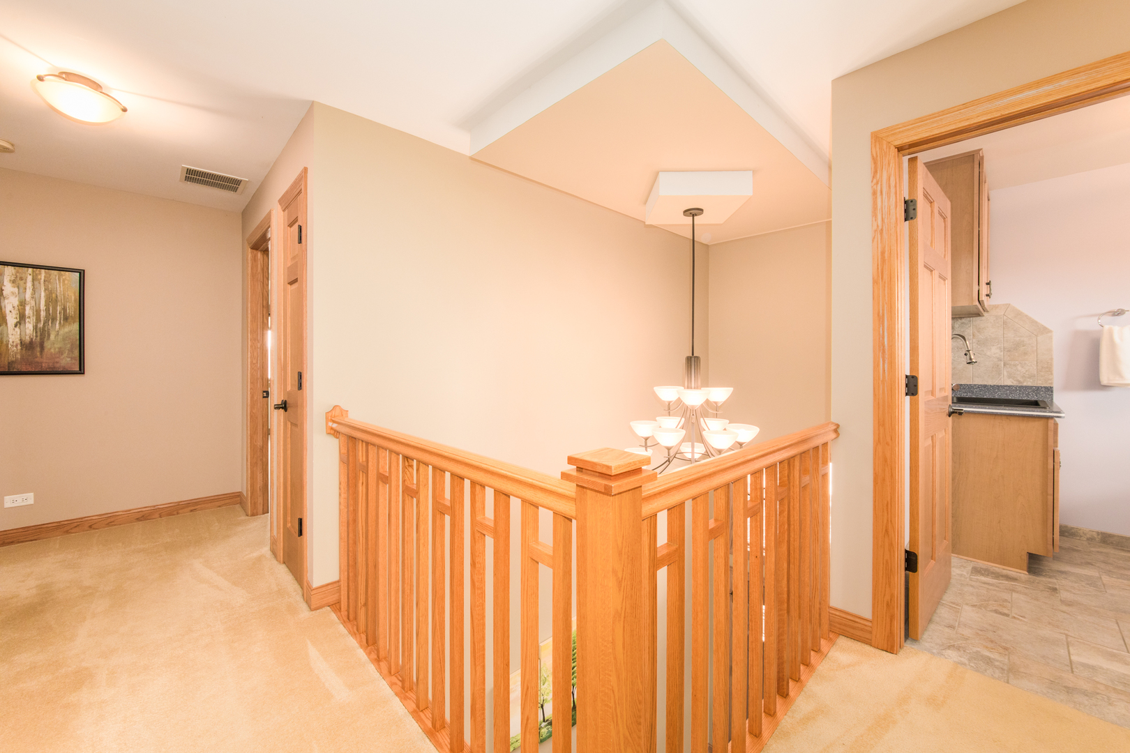 7245 W Lee Street, Niles, IL 60714