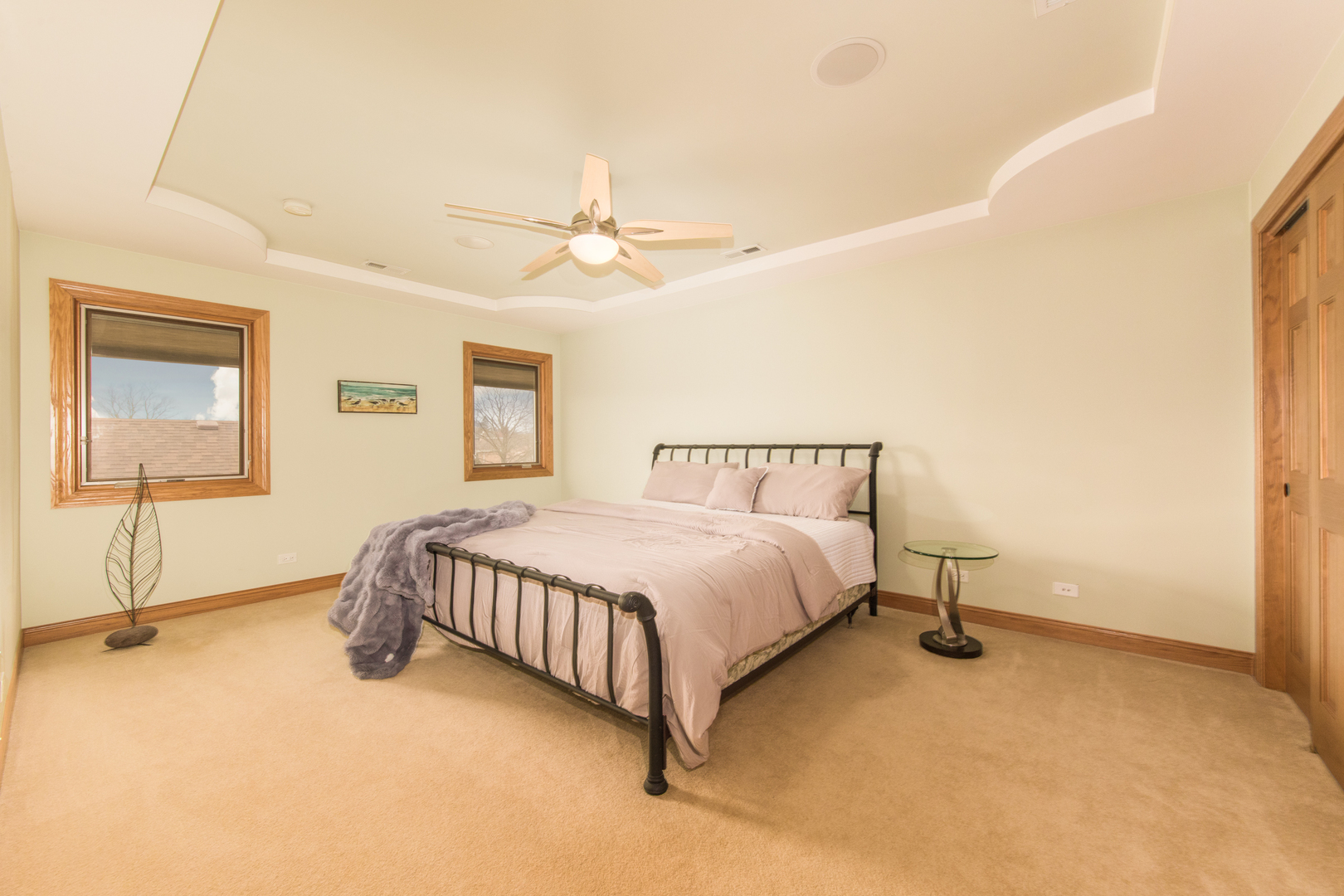 7245 W Lee Street, Niles, IL 60714