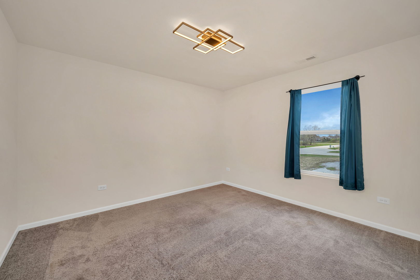 1754 N Bucksport Lane, Beecher, IL 60401