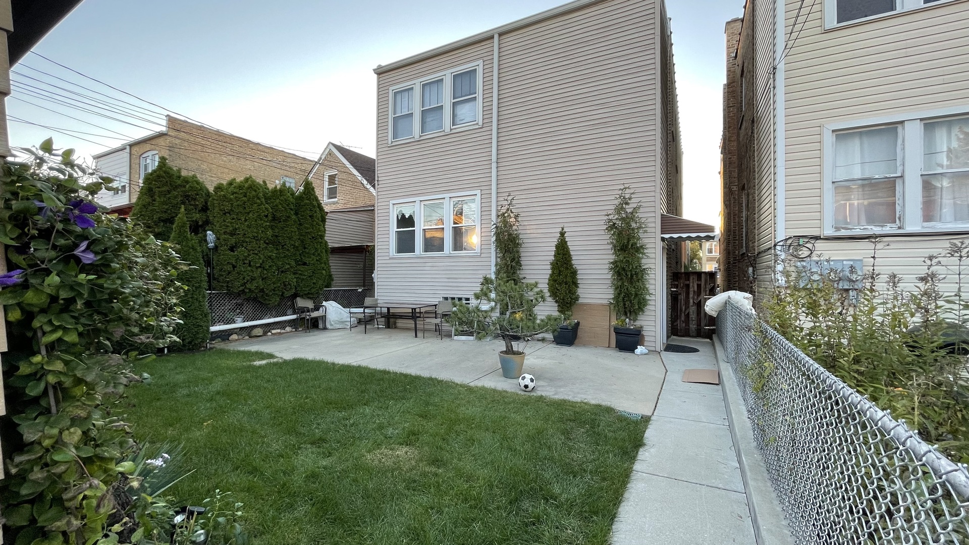 4943 N MARMORA Avenue #1, Chicago, IL 60630