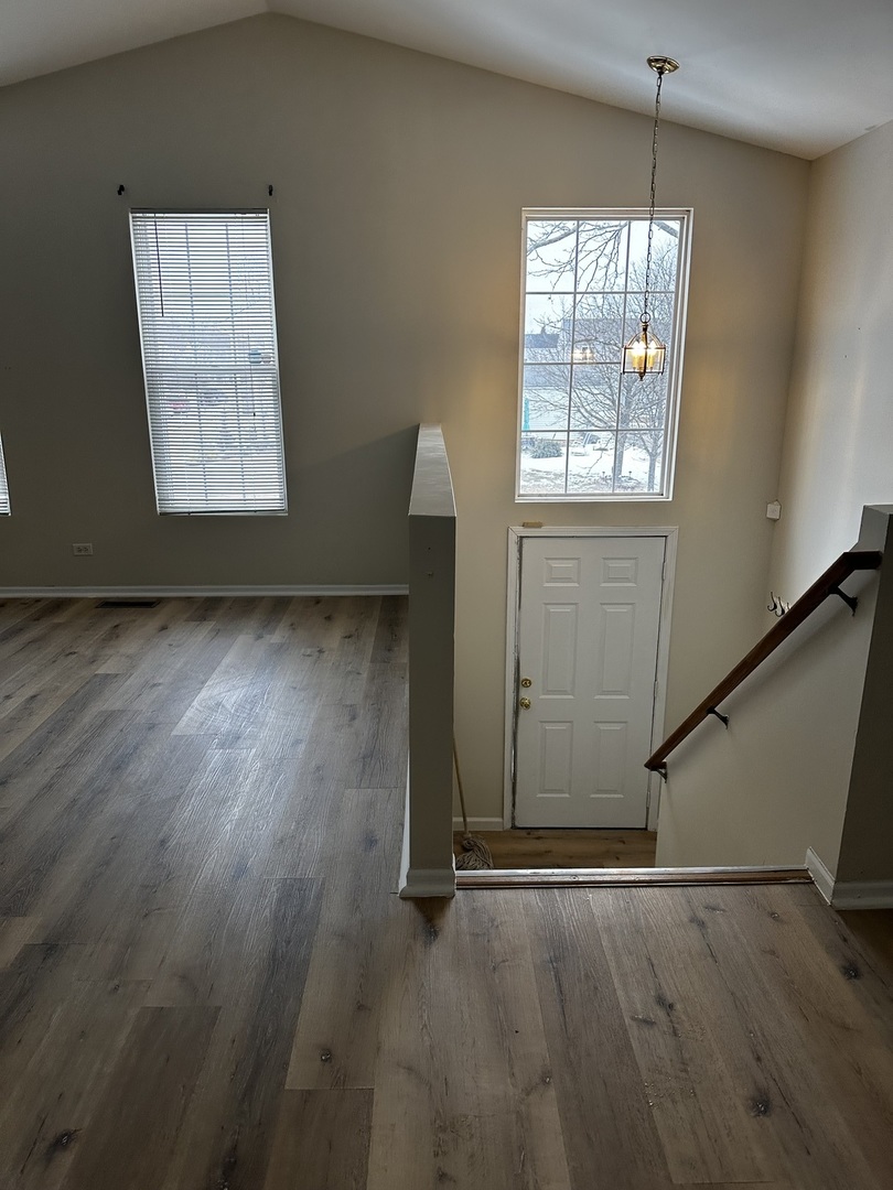 1121 Symphony Drive, Aurora, IL 60504