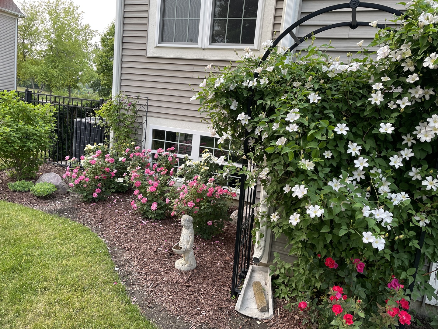 2258 Clearbrook Court, Wauconda, IL 60084